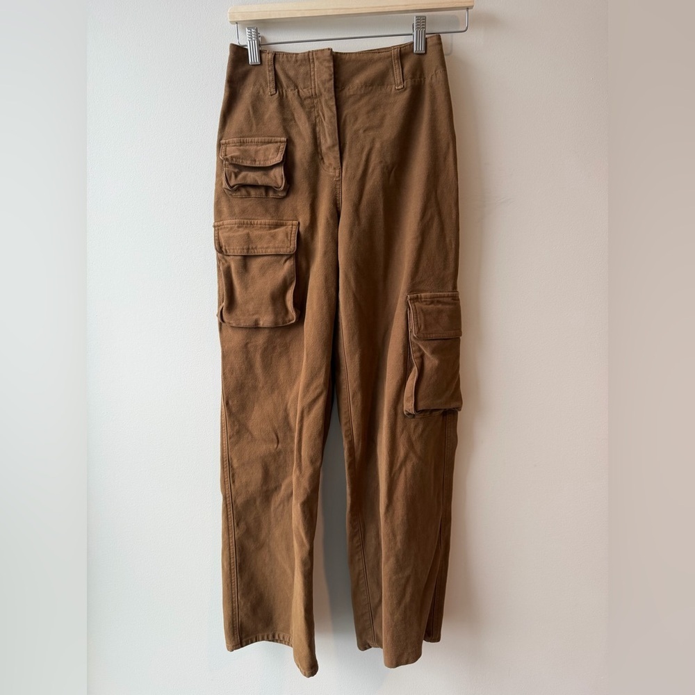 Wilfred Aritzia Picture Cargo Pants in Camel Brown - Picture 3 of 7